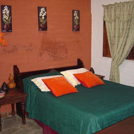 Hotel Villa Santo Domingo Concepción de Ataco Стая снимка